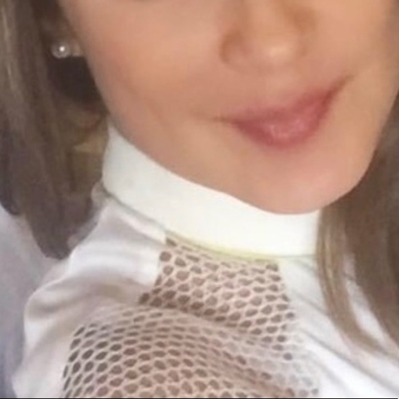 STUDIO F, Vanilla Blouse - Picture 8 of 8